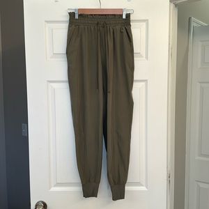 Abercrombie and fitch joggers